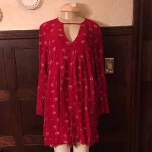 American Eagle Plus Sized Long Sleeve Red Romper